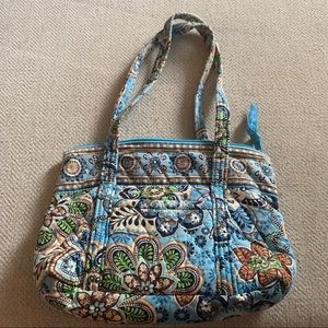 Vera Bradley small shoulder bag in Bali blue